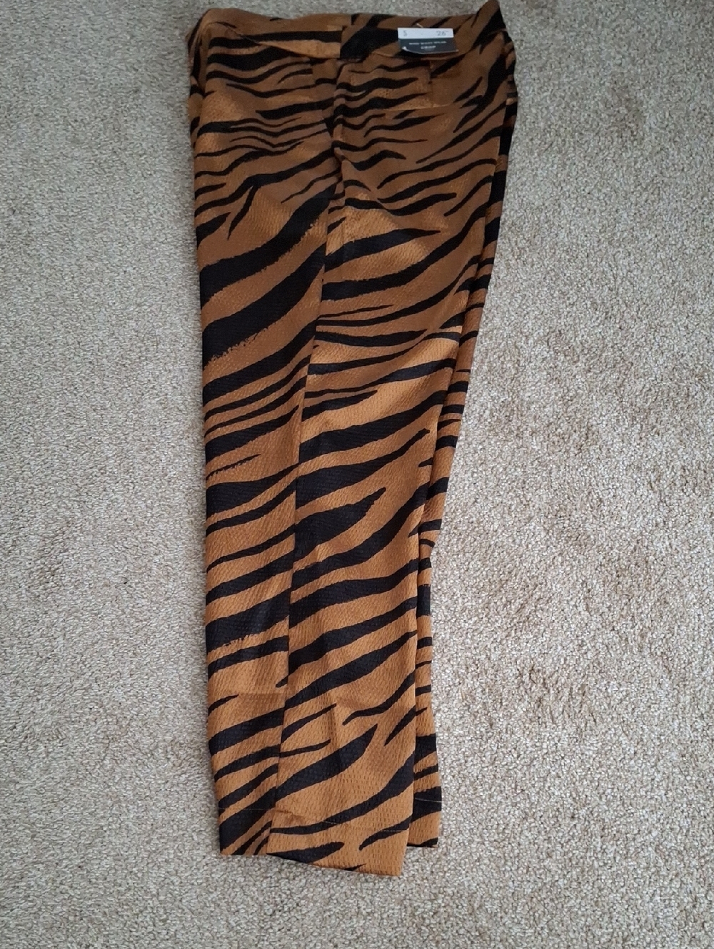 Who What Wear Brown & Black Tiger Stripe Crop Pants